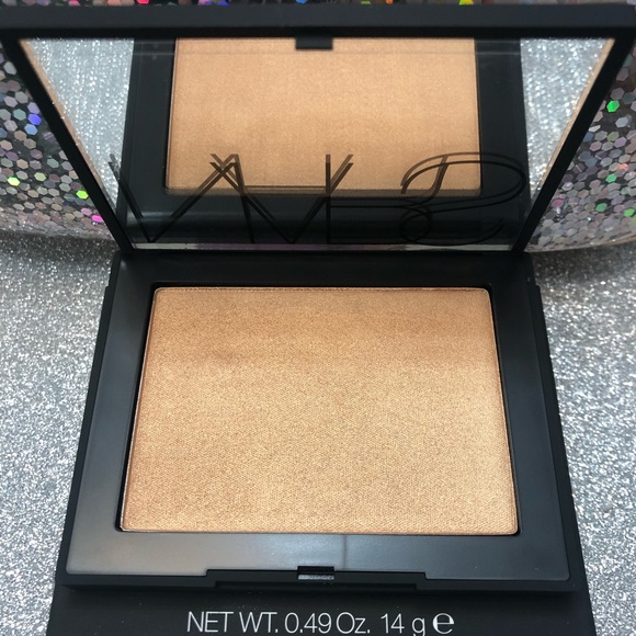 BNIB! NARS Highlighting Powder in Ibiza 5224 - Picture 2 of 7